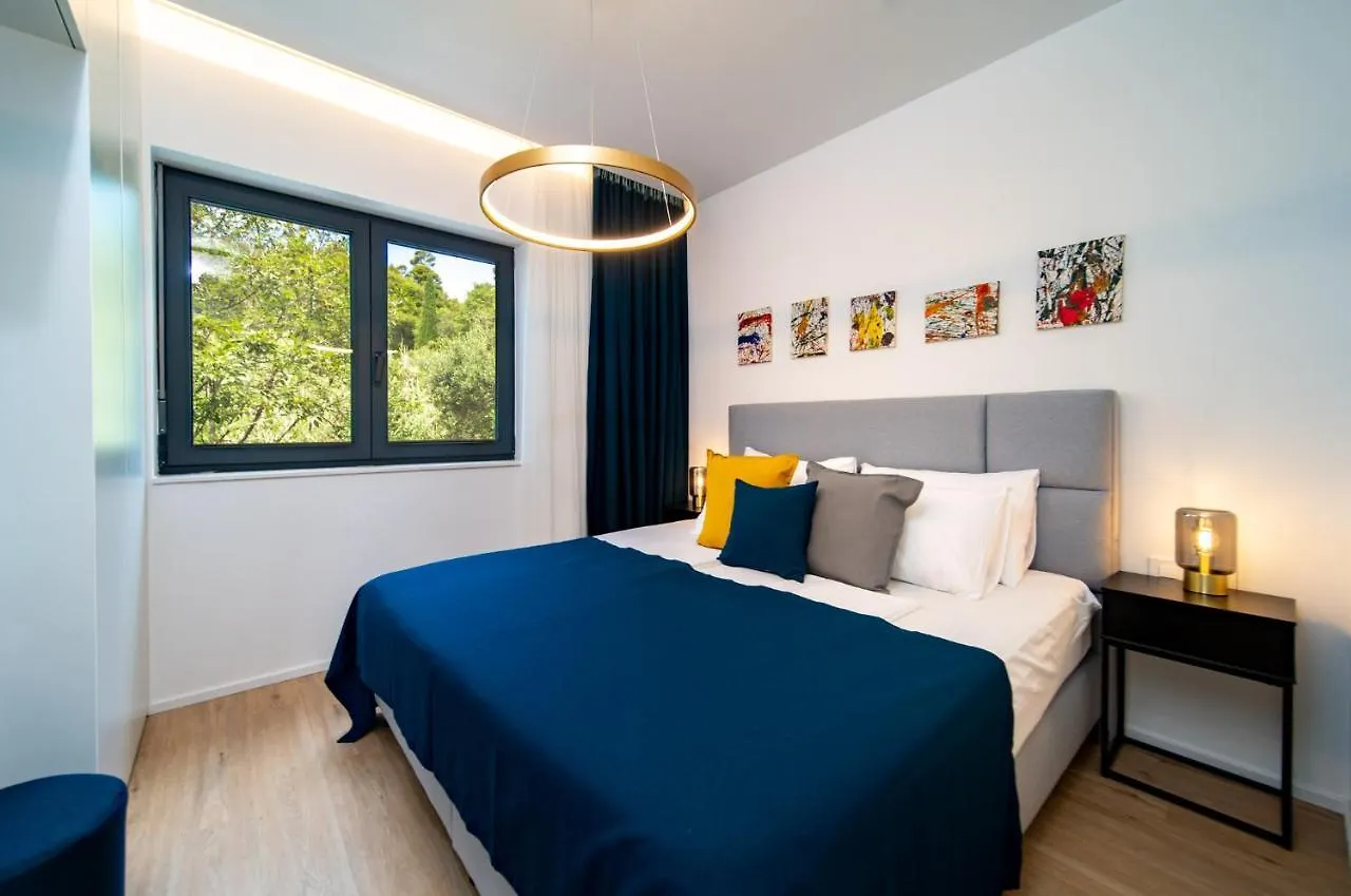 Panorama Suite Dora With Jacuzzi Palit
