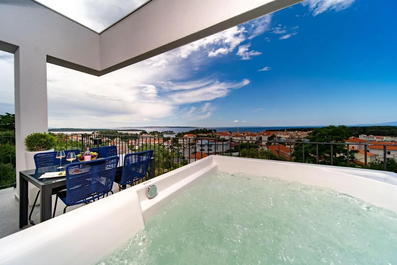 Daire Panorama Suite Dora With Jacuzzi Palit Hırvatistan
