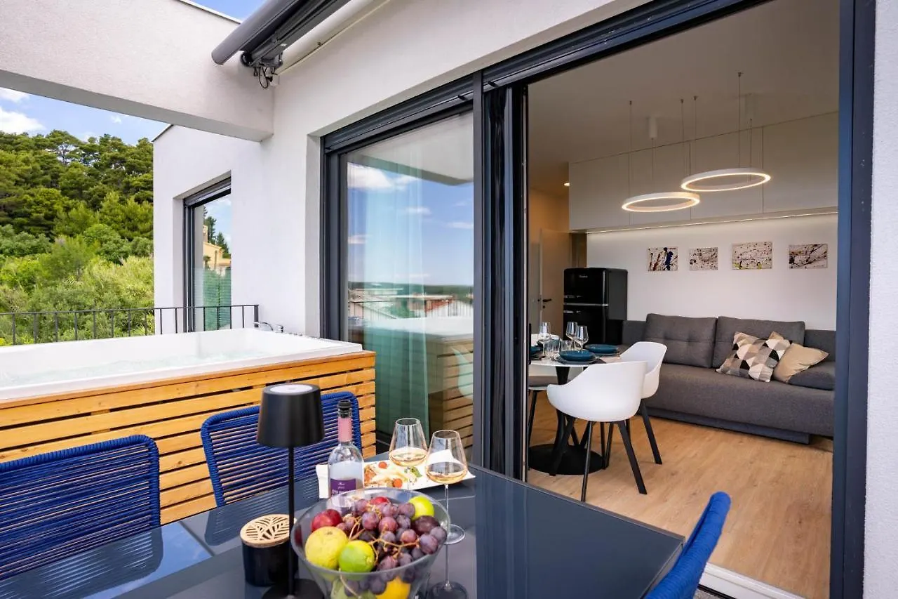 Panorama Suite Dora With Jacuzzi Palit Croatia