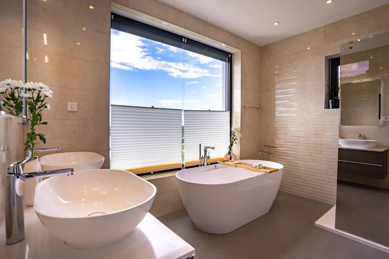 Panorama Suite Dora With Jacuzzi Palit Croatia