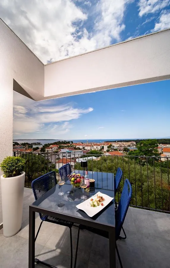 Panorama Suite Dora With Jacuzzi Palit Apartment