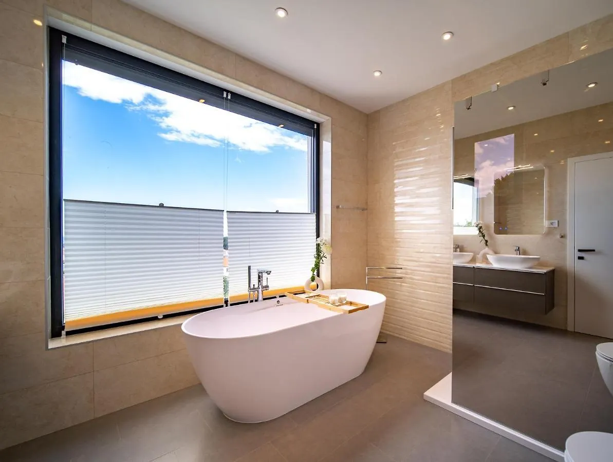 Panorama Suite Dora With Jacuzzi Palit 0*,  Hırvatistan